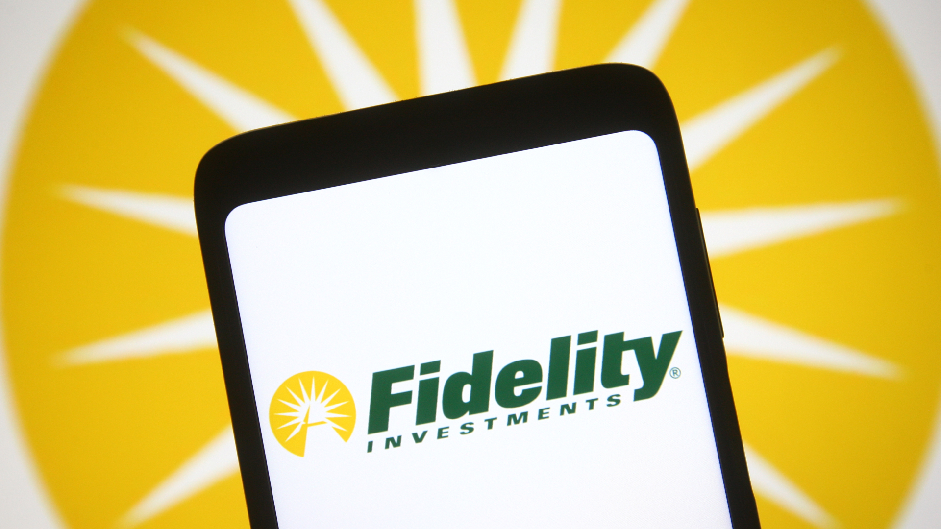 Fidelity Expands Its Btc, Eth Trading To Most Retail Accounts - Crypto Insight
