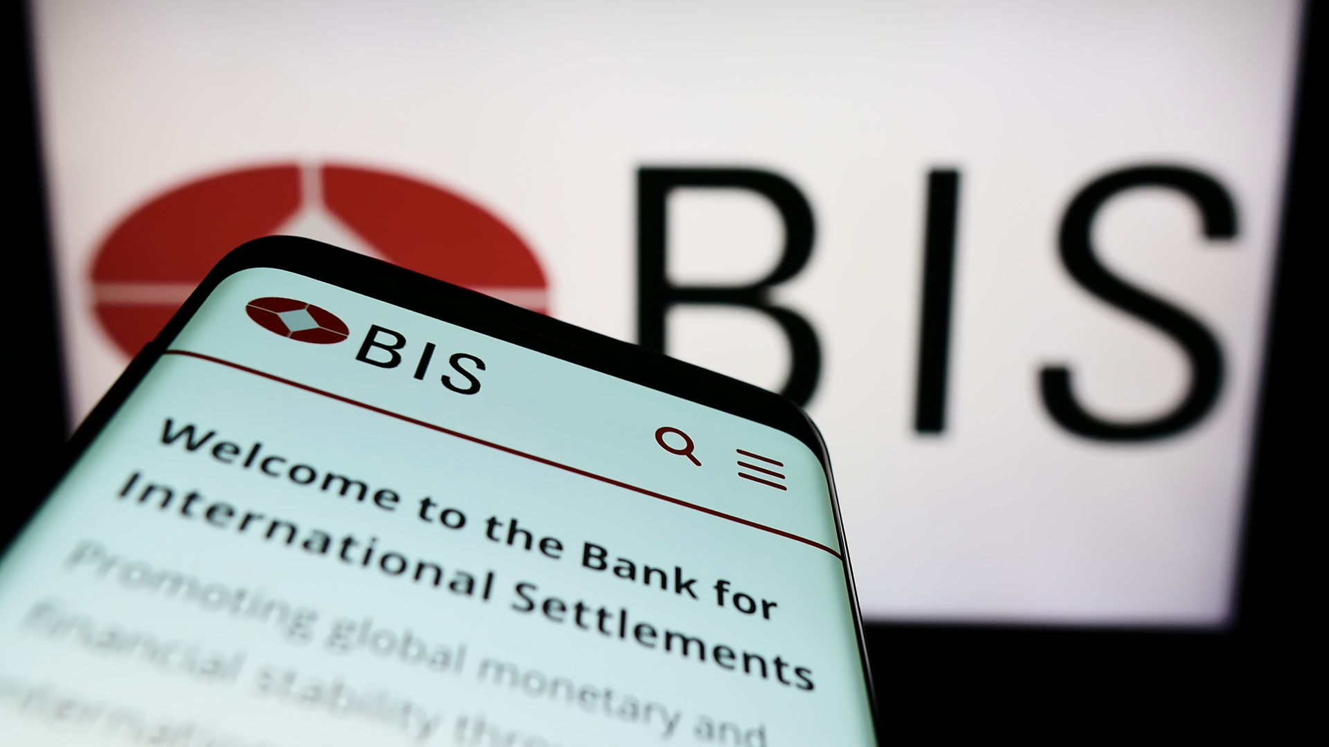 BIS Backs Tokenization, But Disses Crypto as “Flawed System”