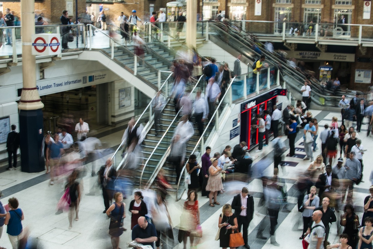 London’s public transport system called upon to ban crypto adverts