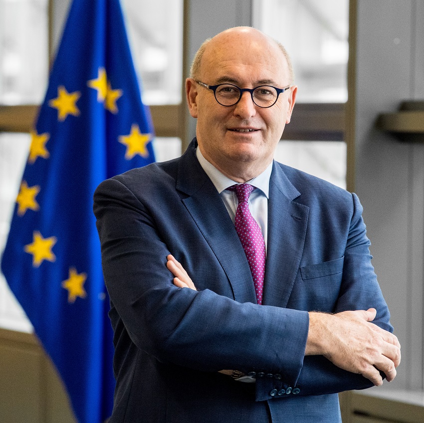 Former European Commissioner Phil Hogan Joins Astra Protocol's Board To Make DeFi Safer