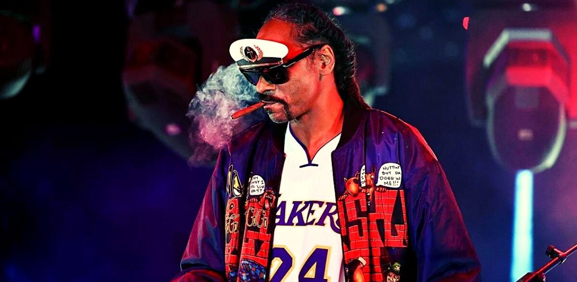 Snoop Dogg To Sell 1000 NFT Passes For Private Metaverse Party