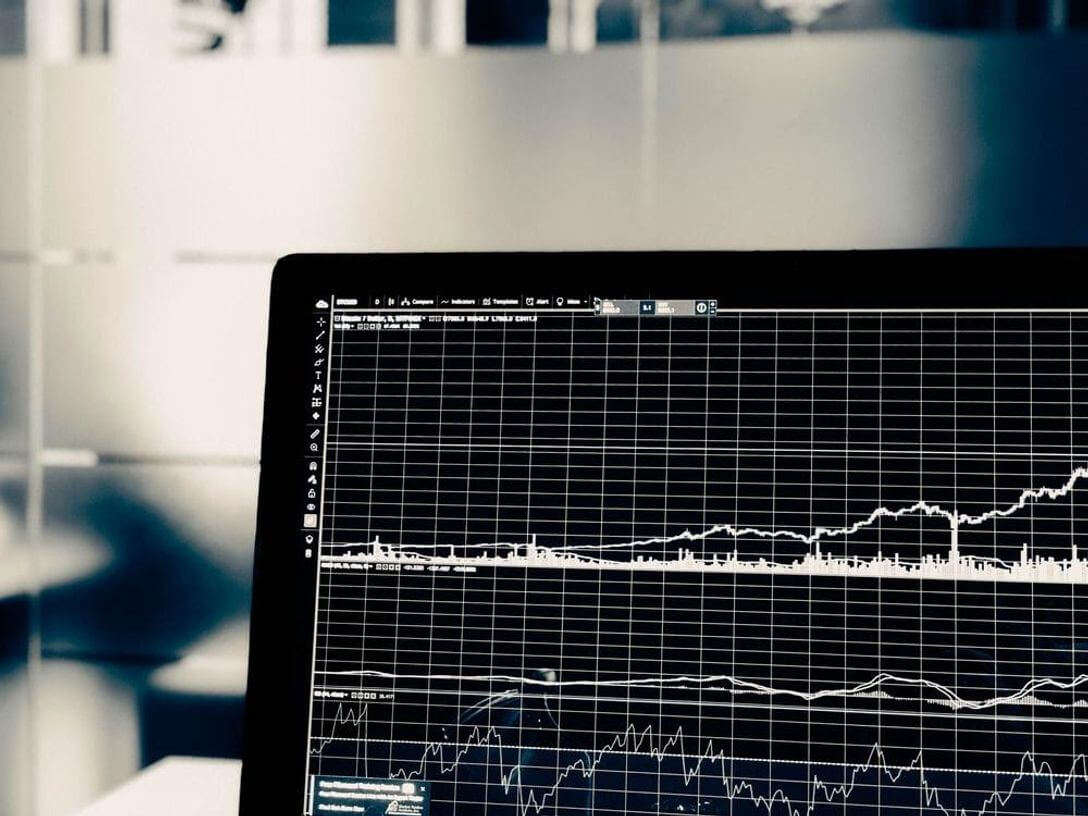 Tech analyst: Bitcoin price needs to pass the level of $8,200 to continue the rally