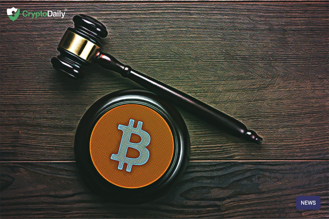 Alex Jones: Is Bitcoin a Ponzi Scheme?