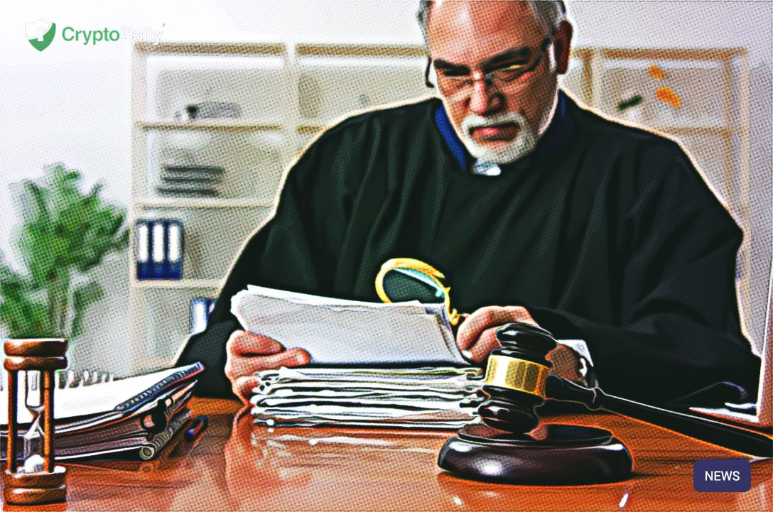 Bitfinex Fights Lawsuits by Unknown Prosecutor 